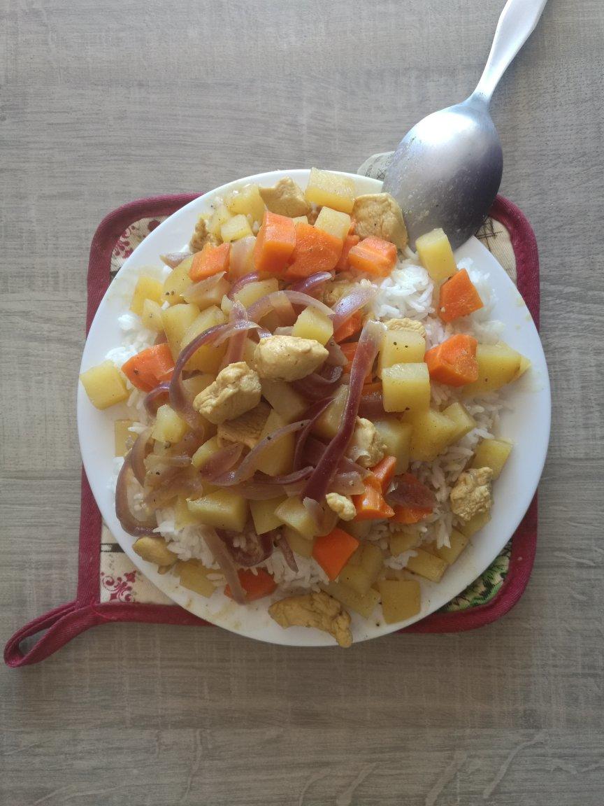 零失败日式咖喱鸡肉饭！！最正宗日本家庭做法！简单又好吃！