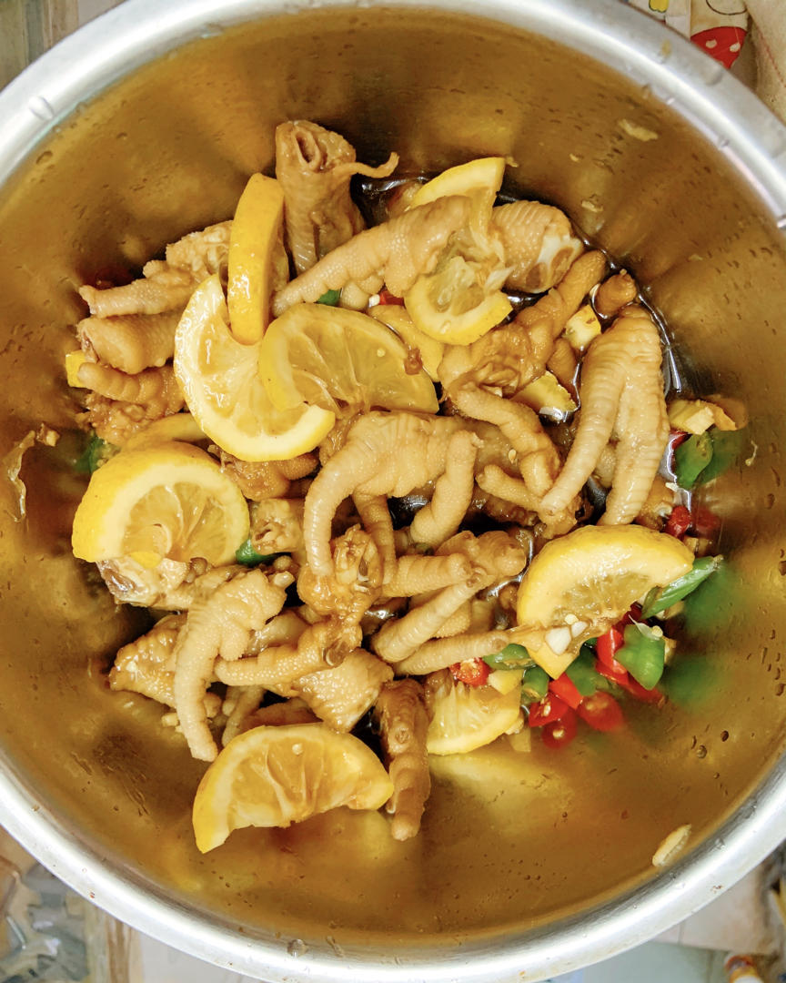 【柠檬酸辣鸡爪】自制超级无敌美味的网红鸡爪