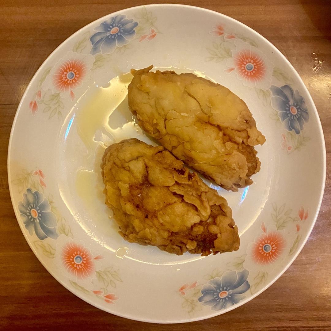 肯德基 炸鸡翅 炸鸡腿🍗好吃好吃了😋