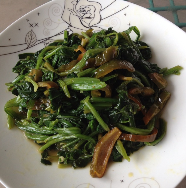凉拌菠菜