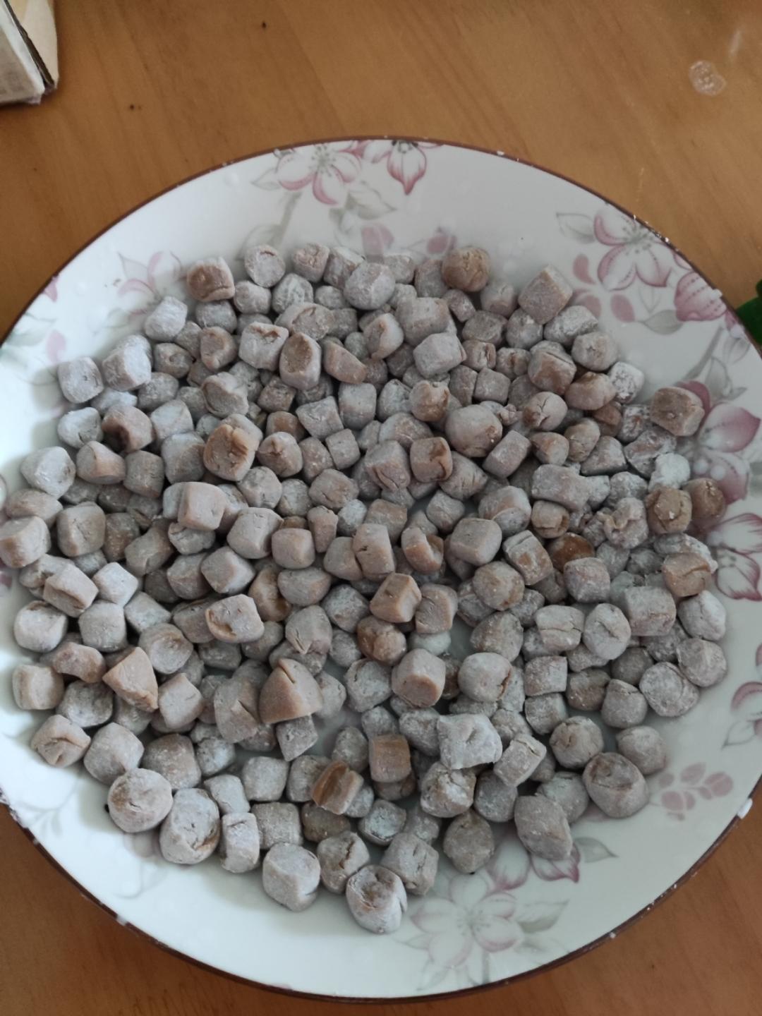 自制黑糖珍珠（附解决木薯粉不能成团方法）