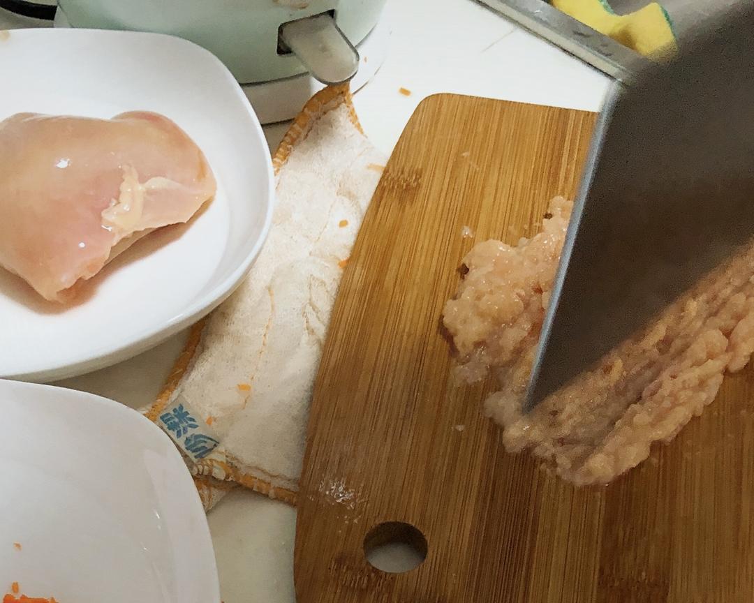 鸡肉豆腐胡萝卜饼的做法 步骤2