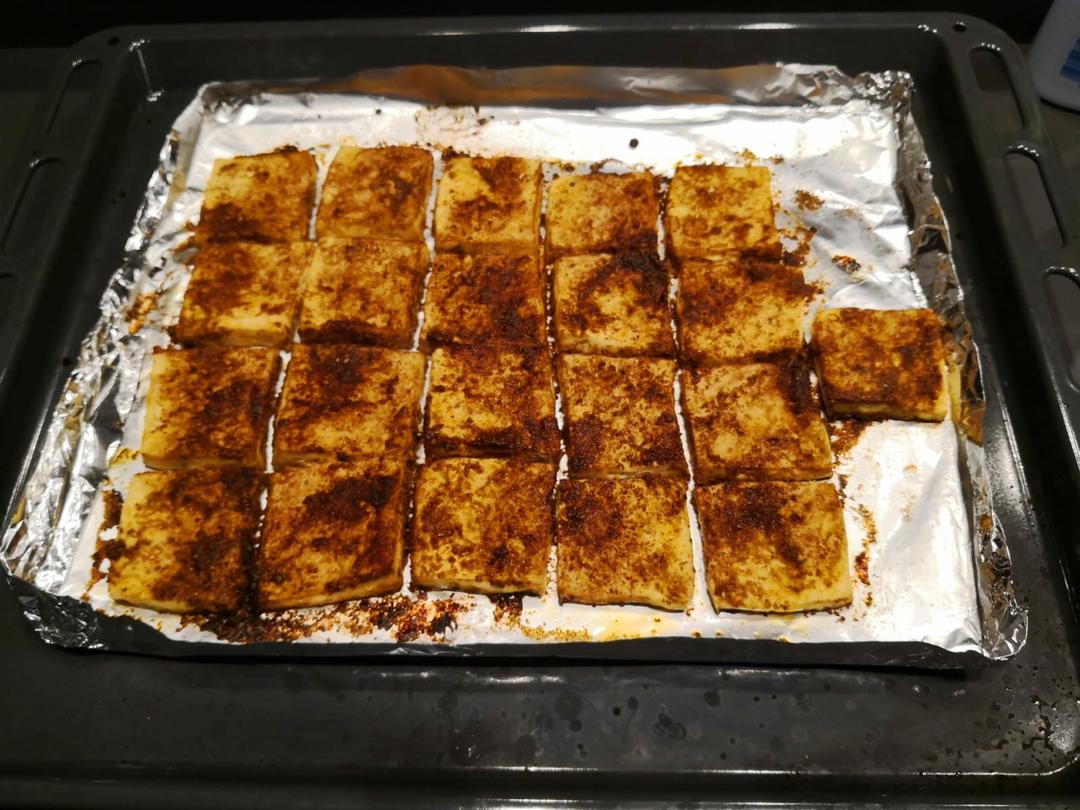 秒杀烧烤摊的烤豆腐（烤箱版）