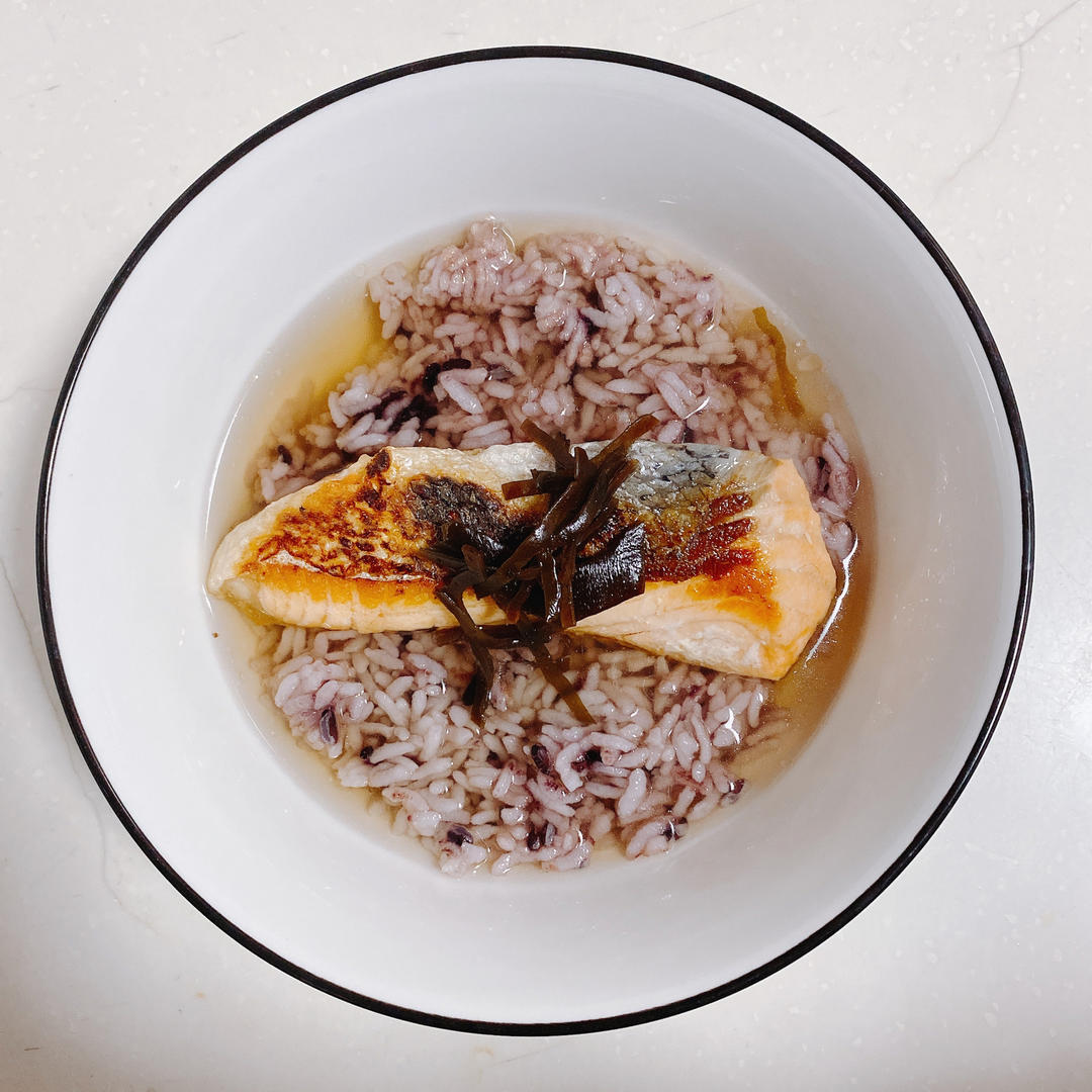 三文鱼茶泡饭