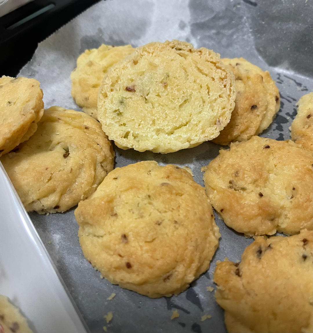 【小高姐】香葱饼干 材料做法都简单的酥软饼干
