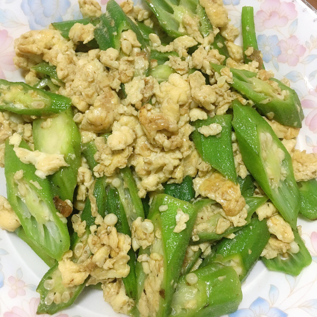 秋葵炒鸡蛋