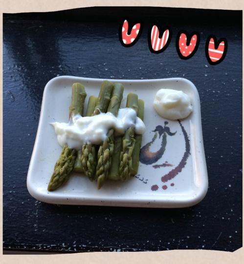 酸奶芦笋＊yogurt asparagus的做法