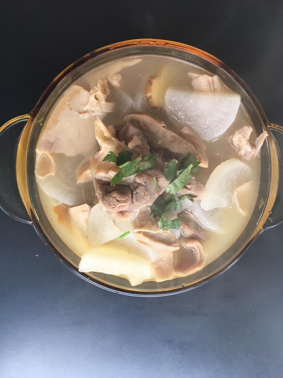萝卜炖羊肉