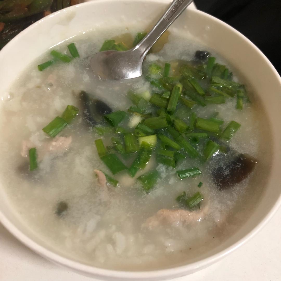 皮蛋瘦肉粥