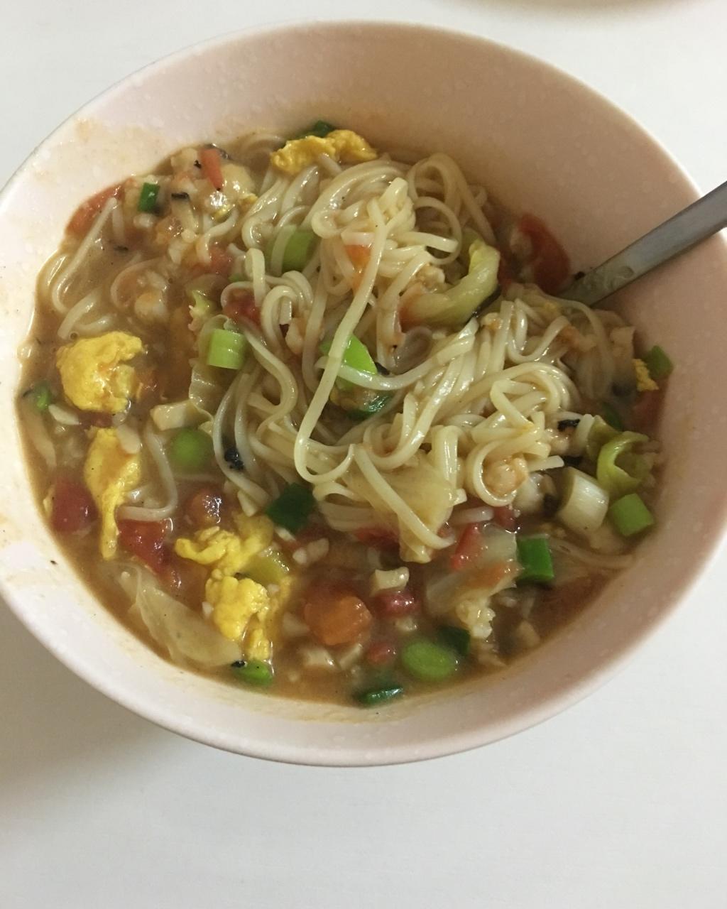 番茄鸡蛋虾仁面