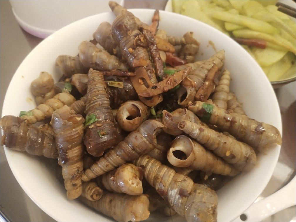 下酒菜-酱爆钉螺