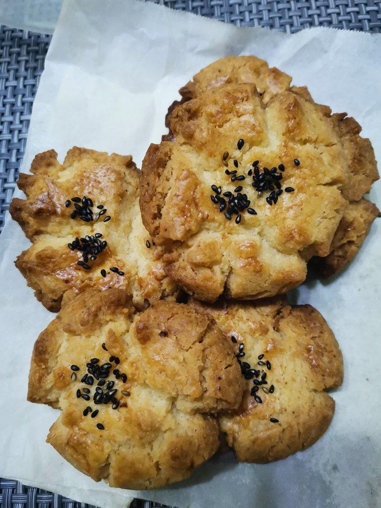 轻轻一按就碎掉的原味桃酥（不输猪油版）