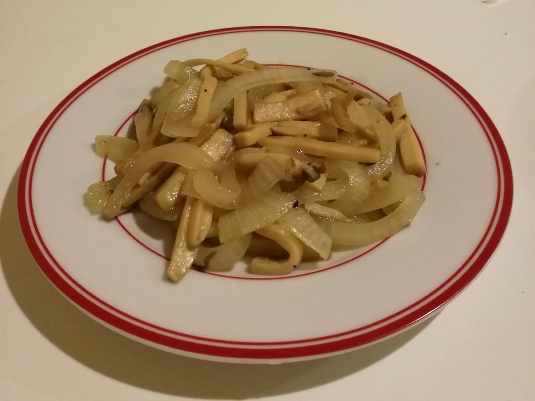 洋葱遇到杏鲍菇
