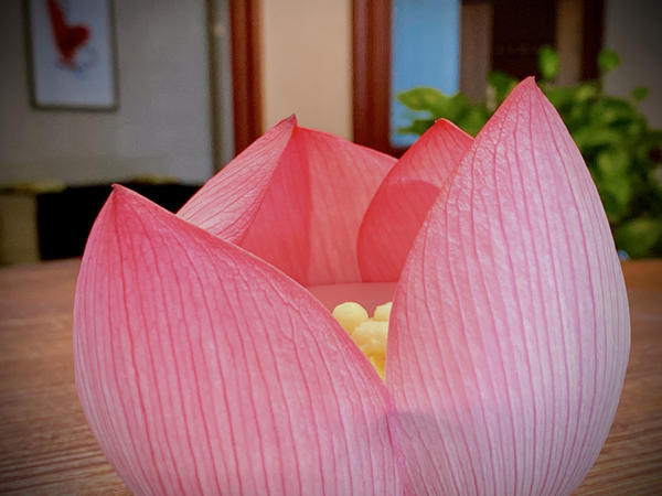 新鲜食材的健脾祛湿四神汤