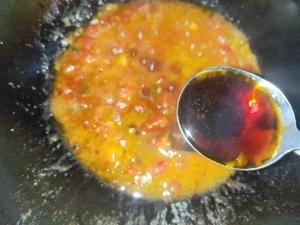 茄汁酸汤面的做法 步骤9