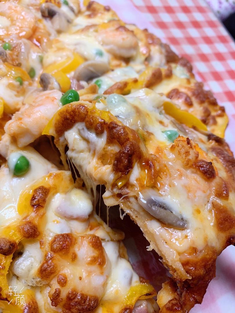 薄底鲜虾培根披萨