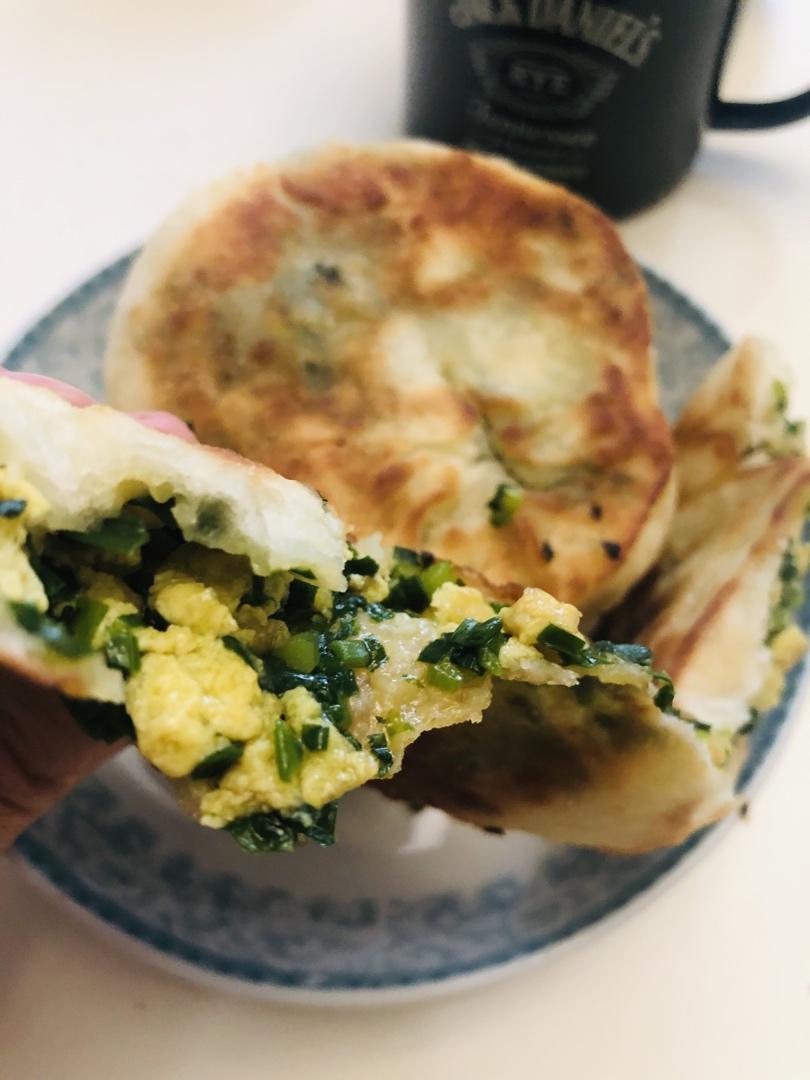 超软的鸡蛋韭菜馅饼
