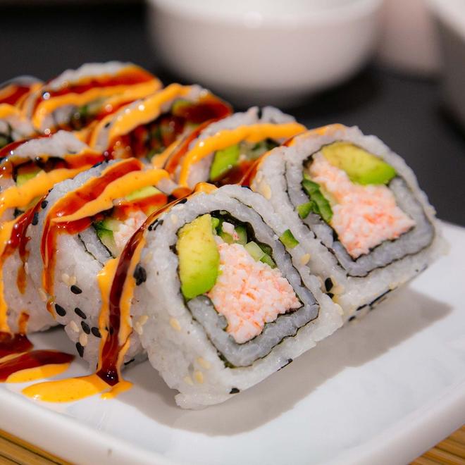 【California Roll 加州卷〔美式寿司〕的做法步骤图】黑沙滩小鲨鱼_下厨房