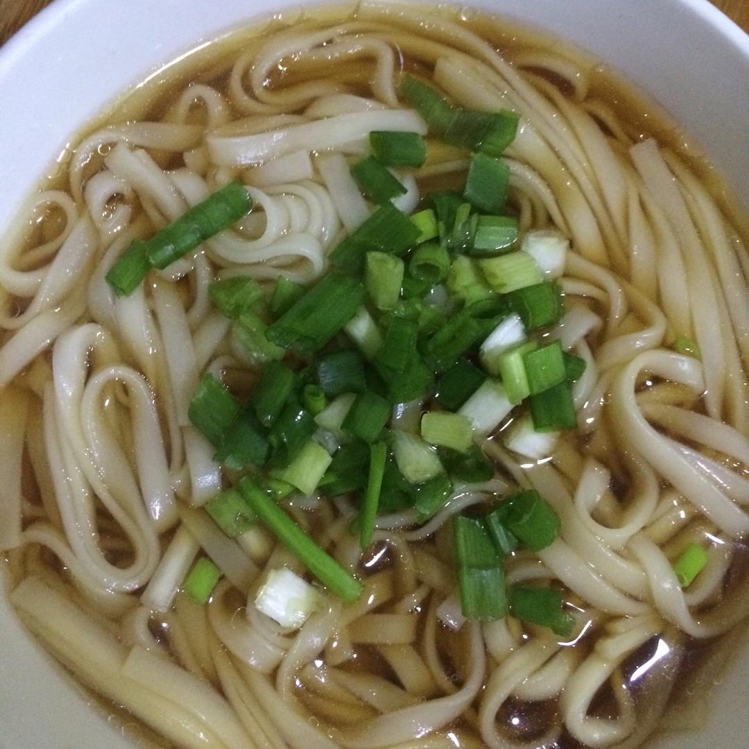 小葱麻油酱油面