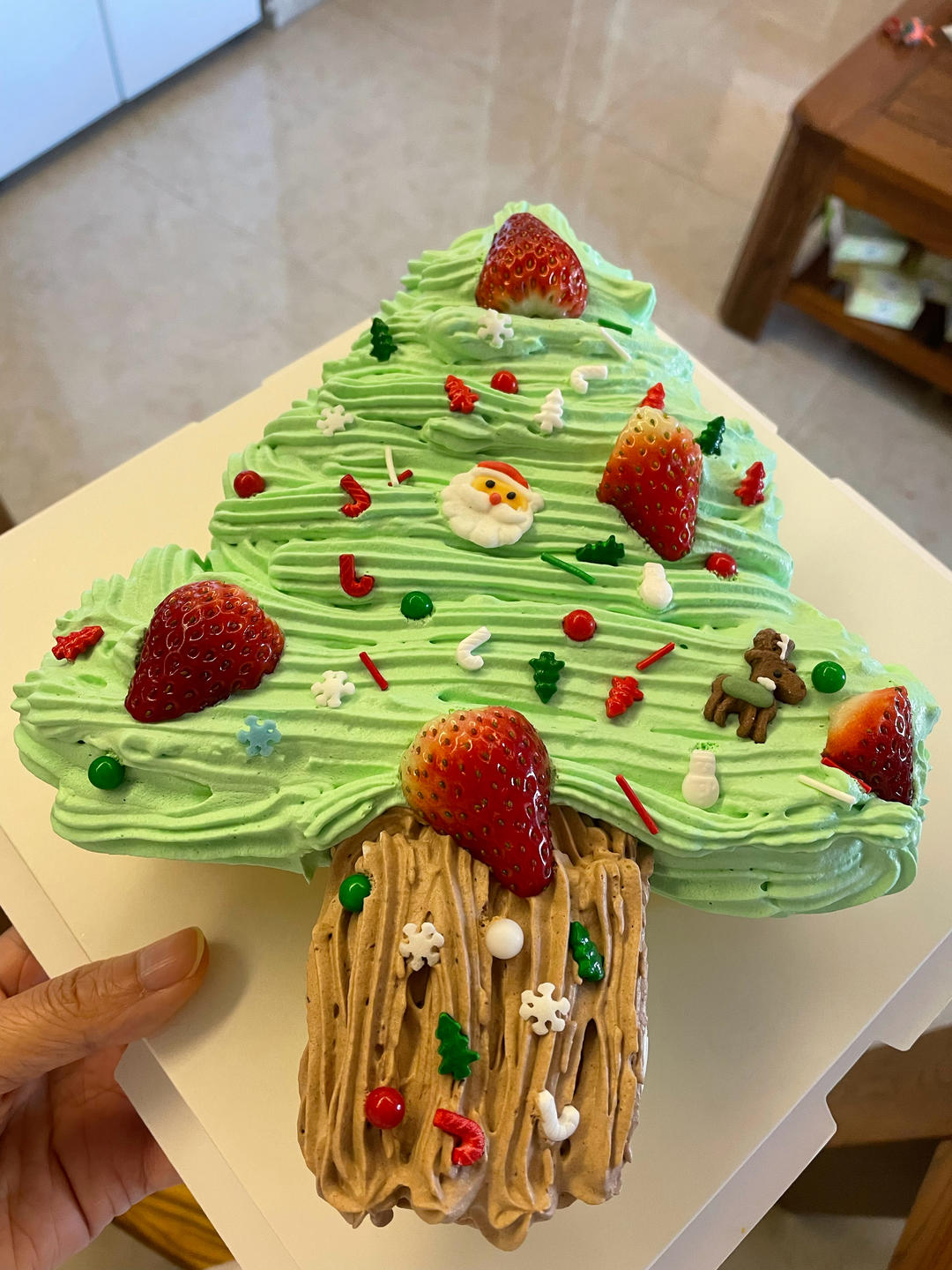 圣诞甜品🎄氛围感十足的圣诞树纸杯蛋糕🧁