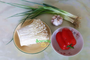 剁椒蒸金针菇的做法 步骤1