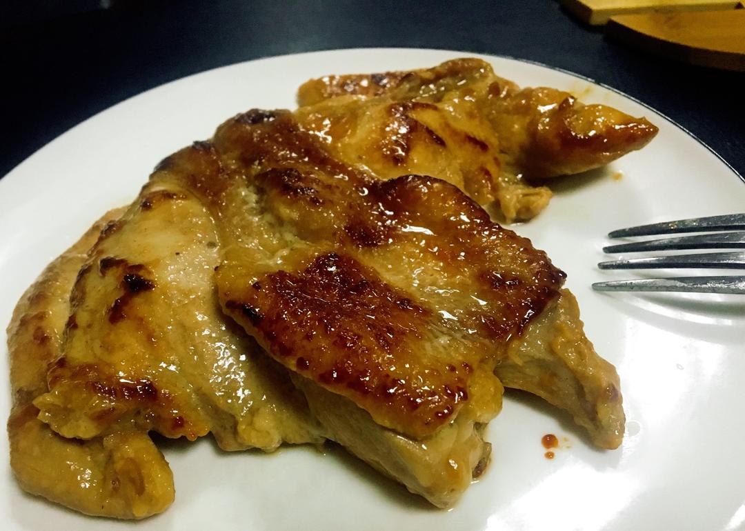 蚝油煎鸡胸肉（真的只要腌了就炒鸡嫩！（新增微波式