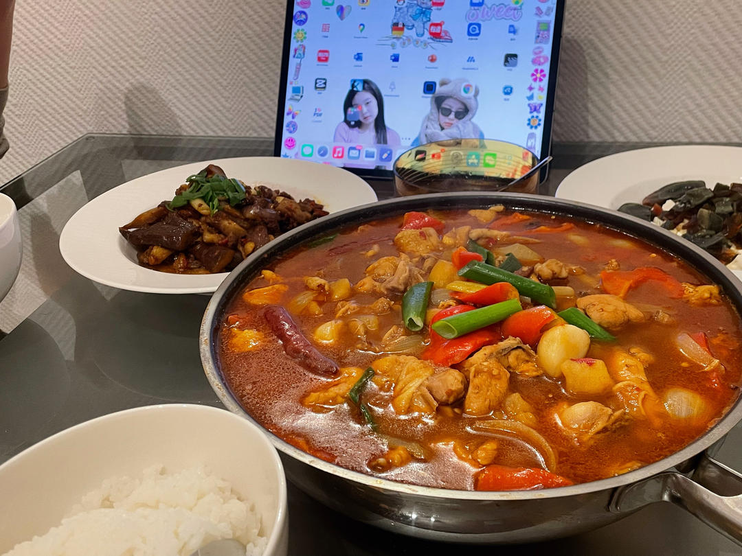 新疆大盘鸡无需争议