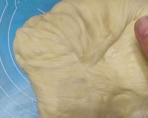 豆沙面包卷的做法 步骤14