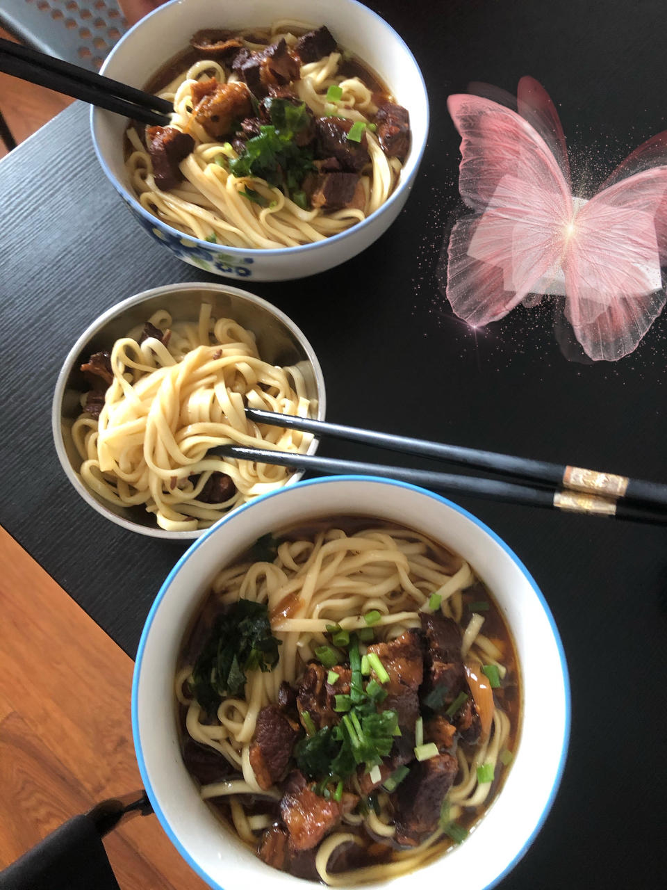 红烧牛肉面