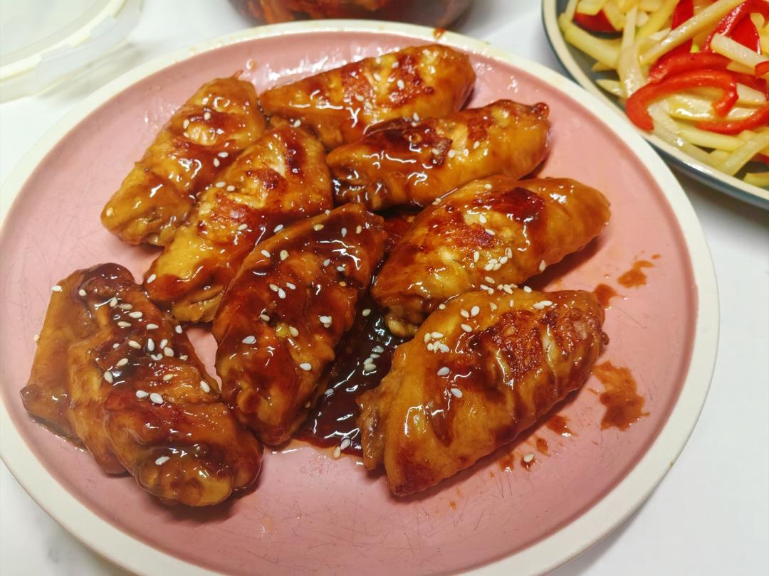 妈妈家的味道，吃了停不下来的红烧鸡翅