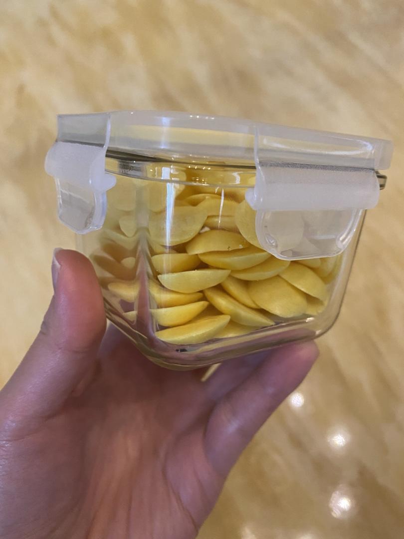 入口即化的无添加蛋黄溶豆