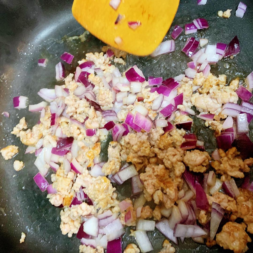 番茄肉酱意大利面