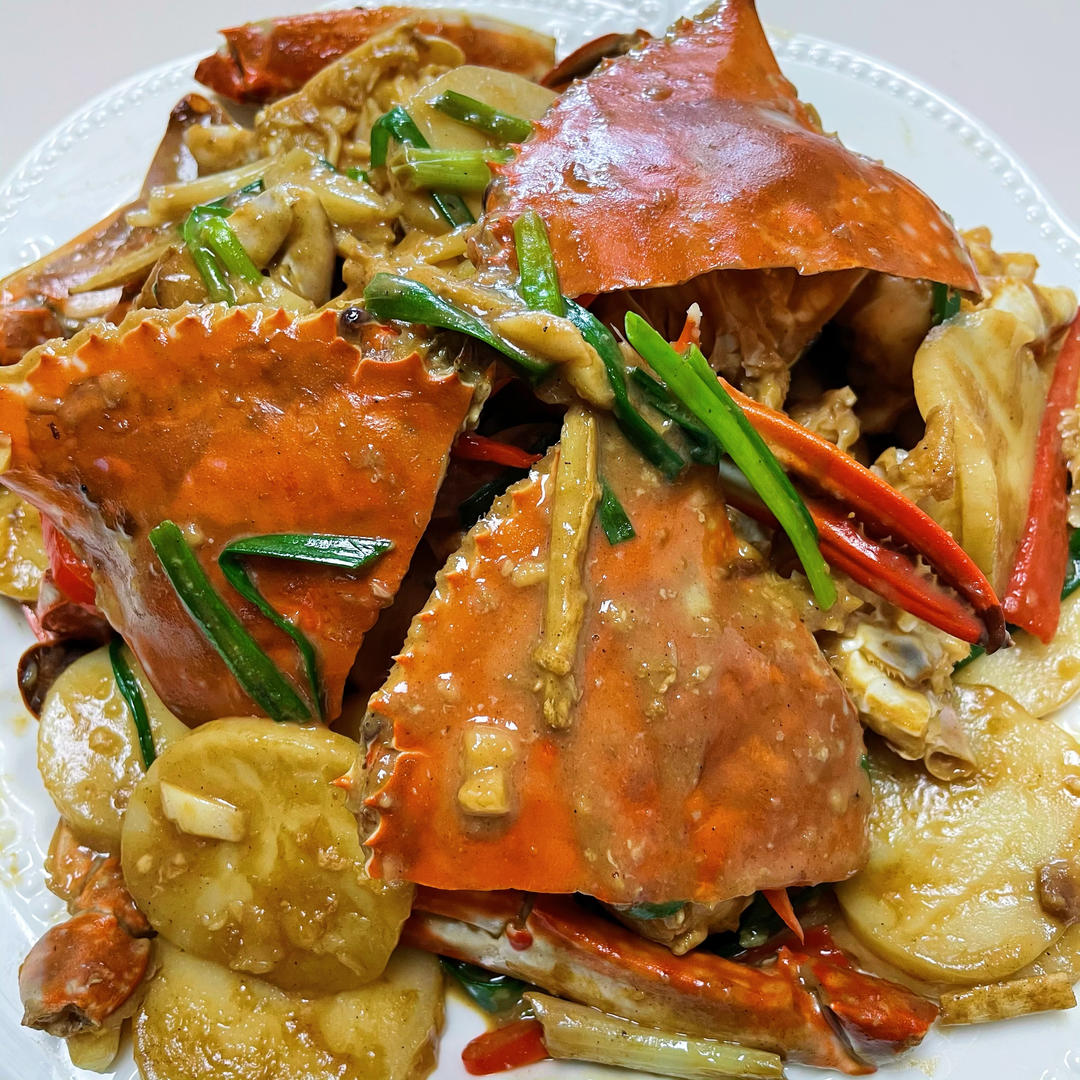 梭子蟹炒年糕～标准的江浙菜