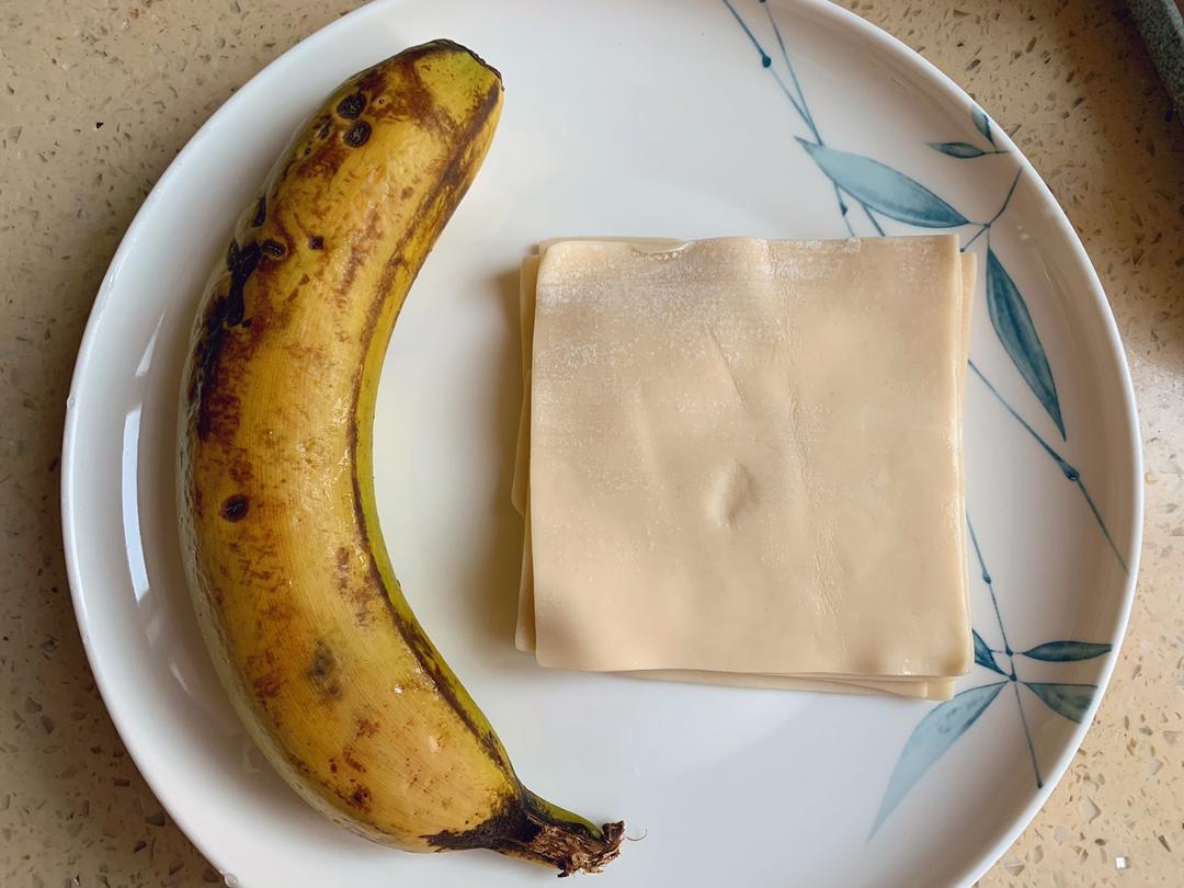 平底锅版香蕉派的做法 步骤1