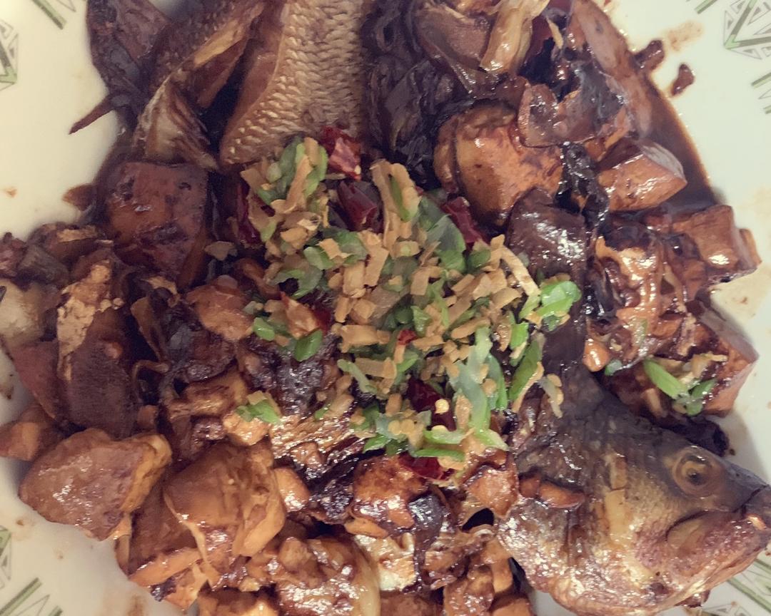 红烧鲈鱼豆腐