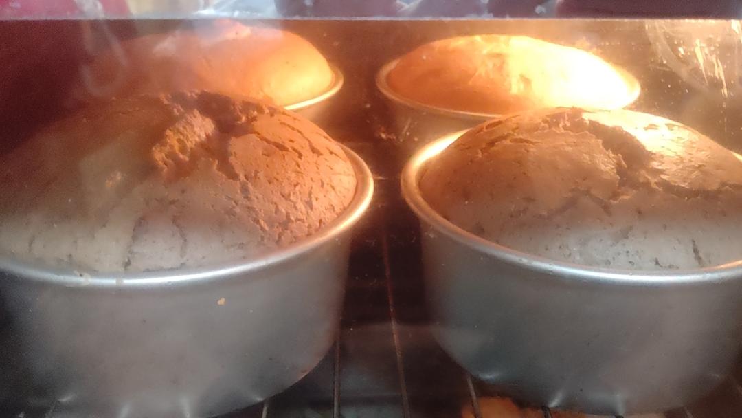 八寸可可粉巧克力戚风蛋糕