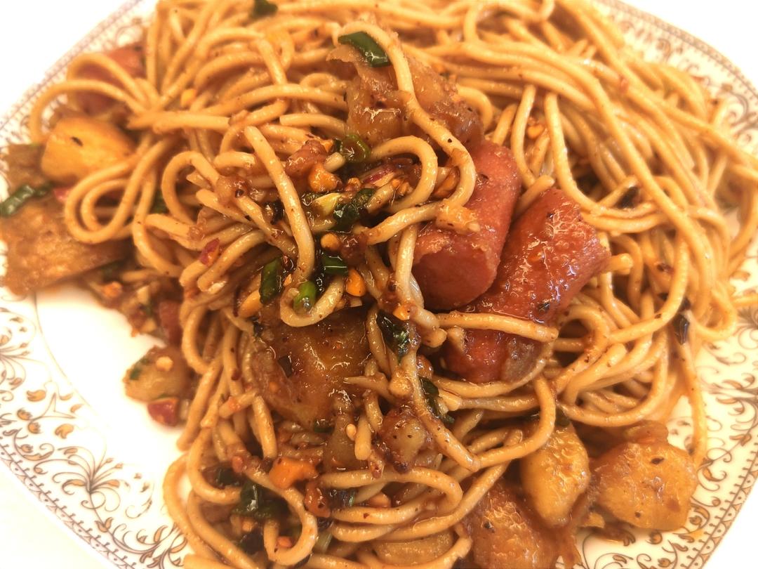 黏糊糊的洋芋凉面