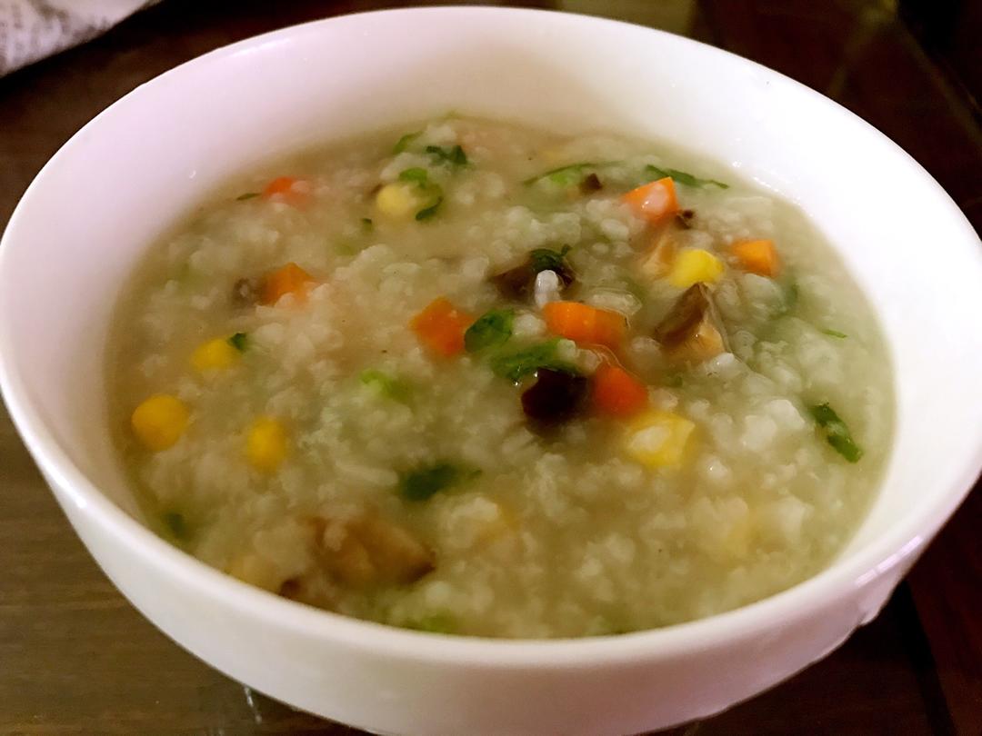 玉米胡萝卜香菇粥