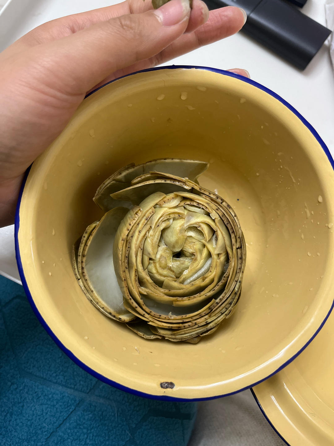 蒜香蒸洋蓟（附单手吃法）
