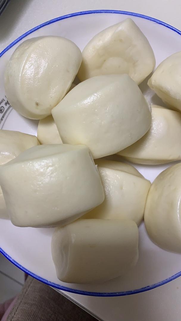 一发奶香小馒头，口感特别好！