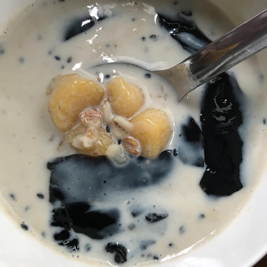 焦糖奶茶