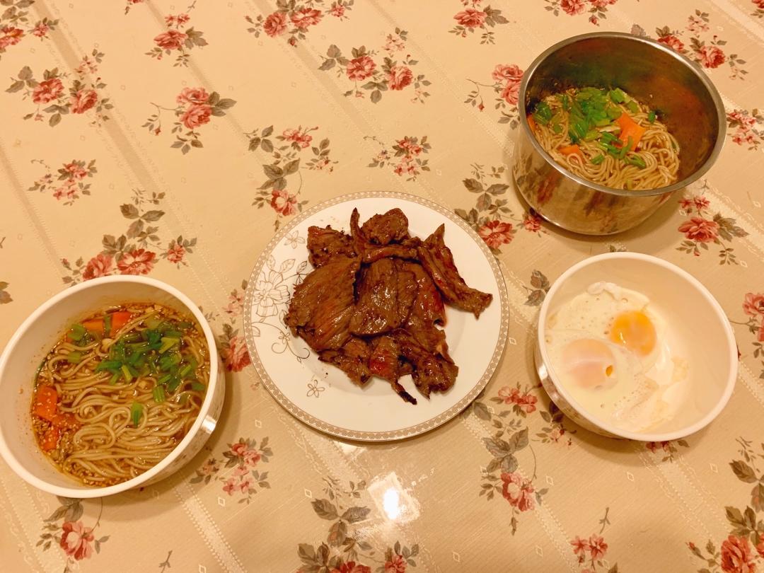 一分钟就能吃的日式香煎牛肩肉
