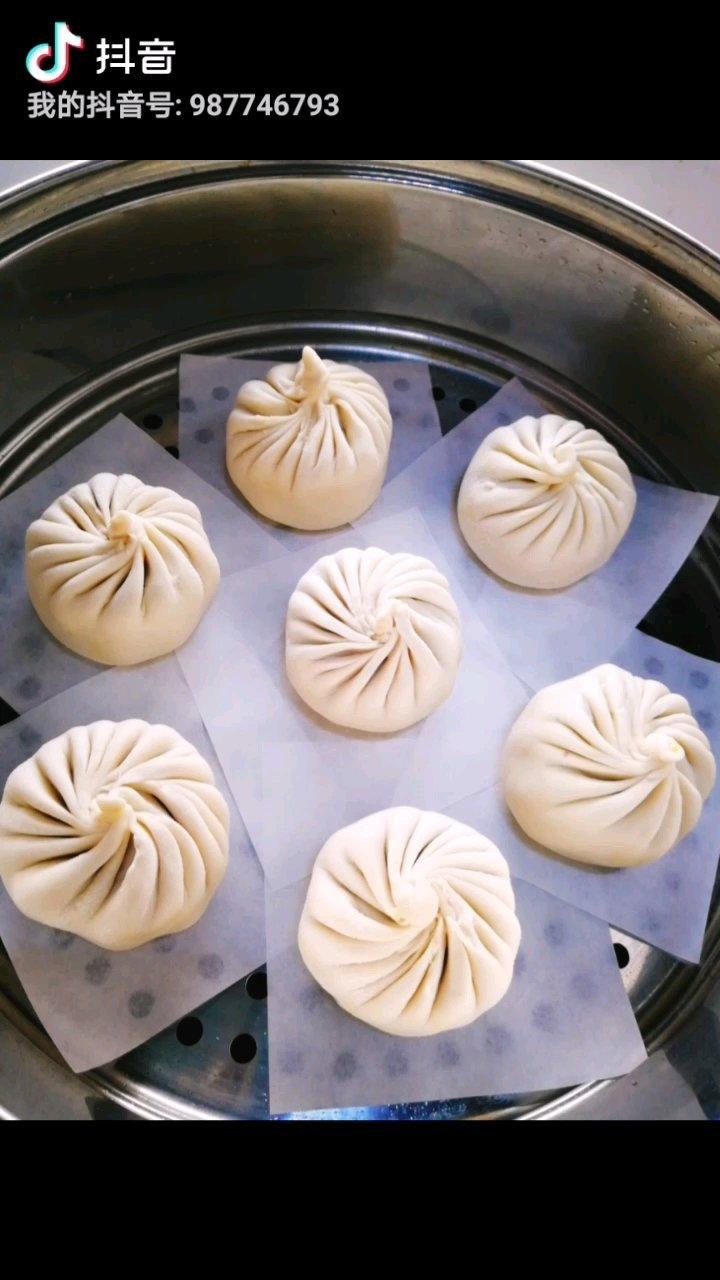 酱肉包 哎呀 太香了！