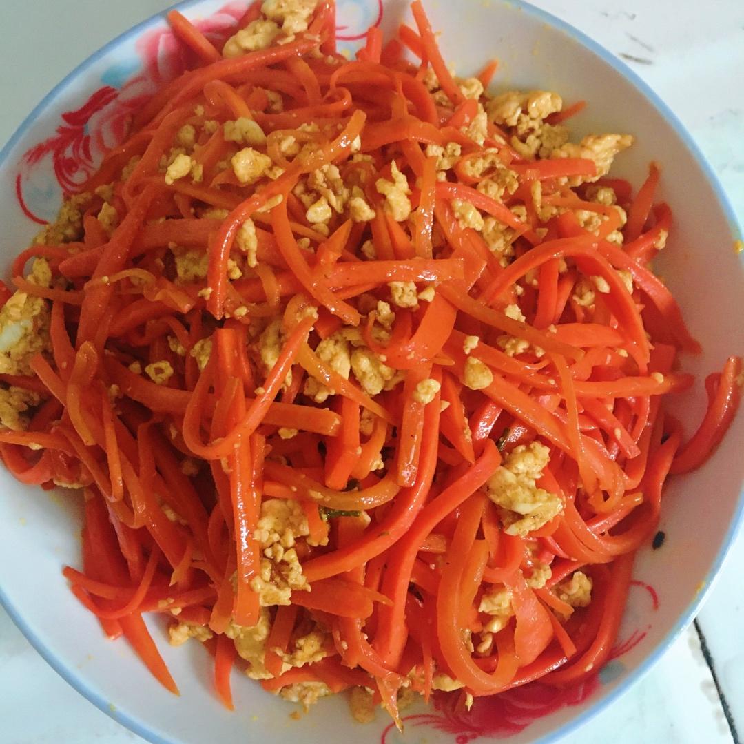 胡萝卜炒鸡蛋