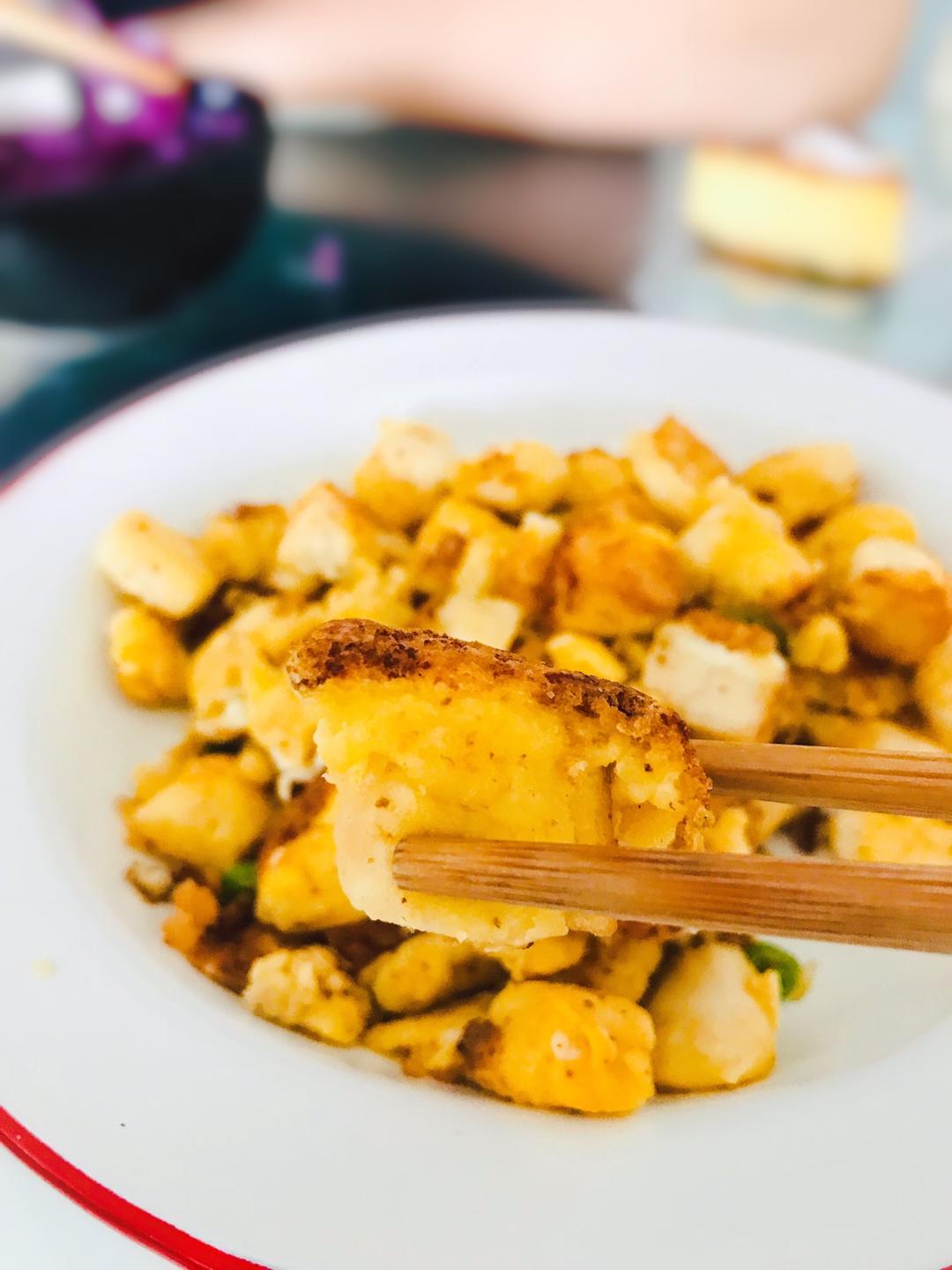 馒头炒鸡蛋or馒头鸡蛋饼的做法