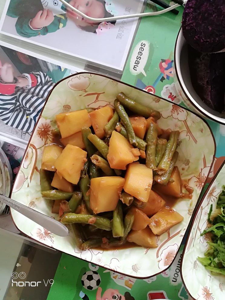 土豆炖豆角