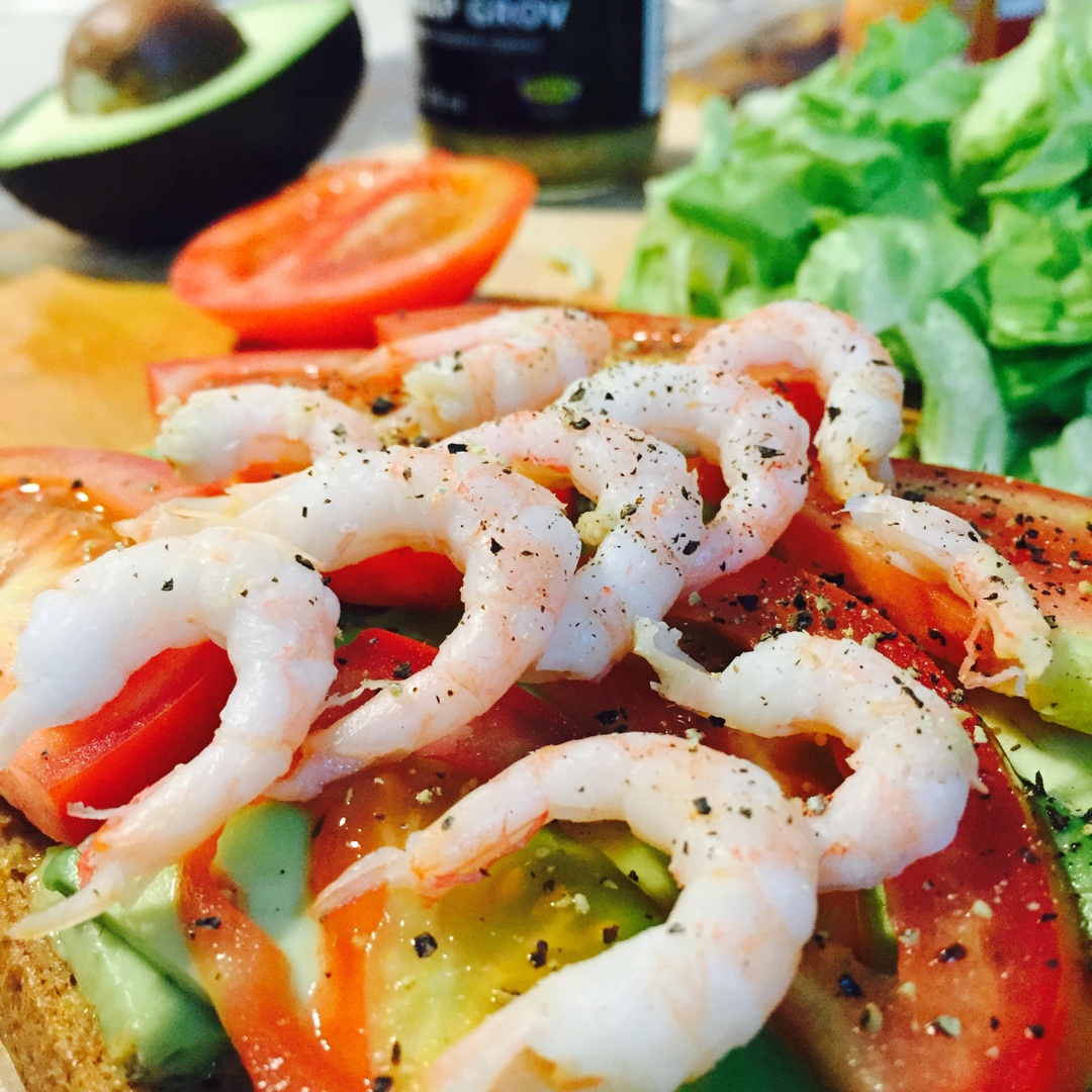 如何做超厚的沼三明治~详细tip！牛油果鸡蛋午餐肉三明治~