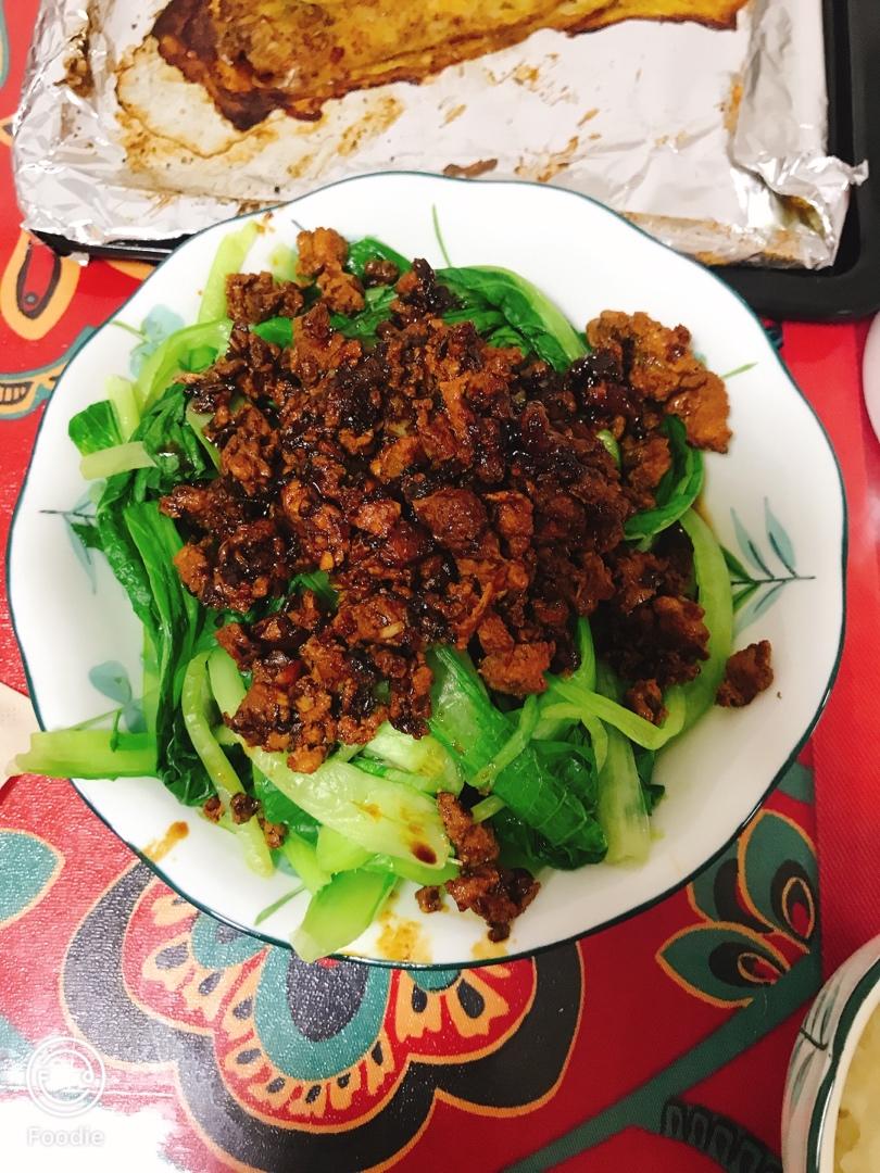 肉末小白菜