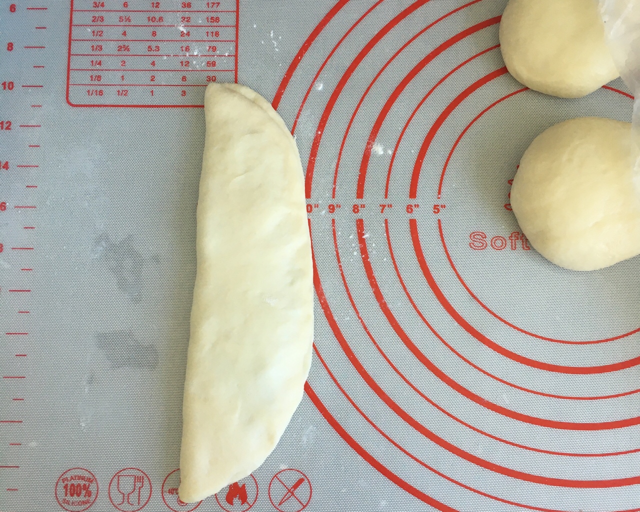 中筋面粉也可以做面包-中种椰蓉/红豆花环中筋粉面包的做法 步骤12