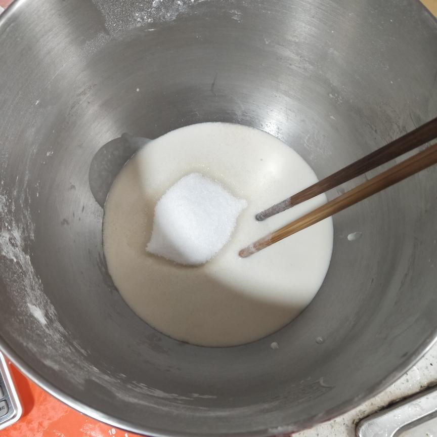 纯奶手撕吐司的做法 步骤1